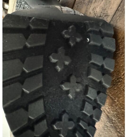 Black Metallic Knit Sock Booties NWOT - Picture 8 of 10